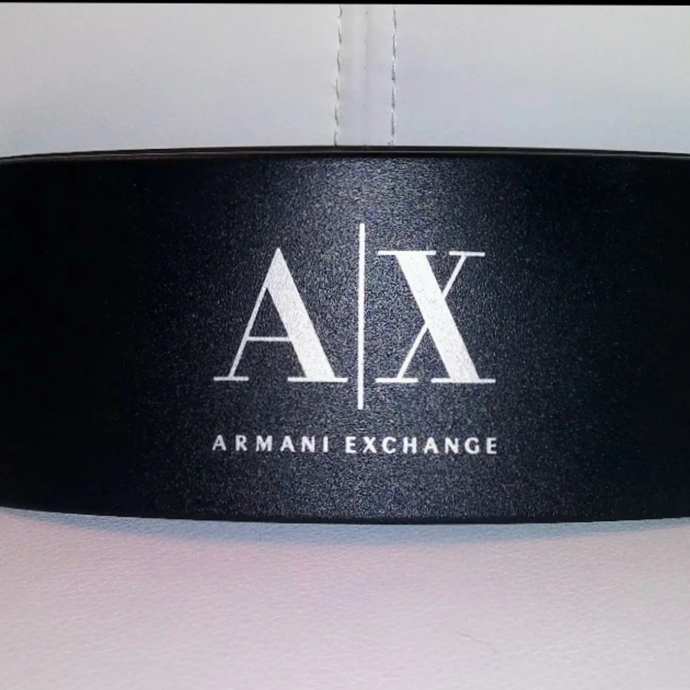 Armani Exchange Black Unisex Eyewear Case - Picture 2 of 8